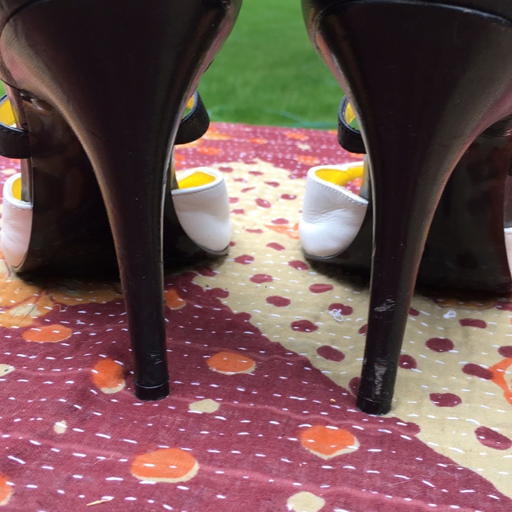 Nine West heels, with straps, size 9.5. - Picture 3 of 10